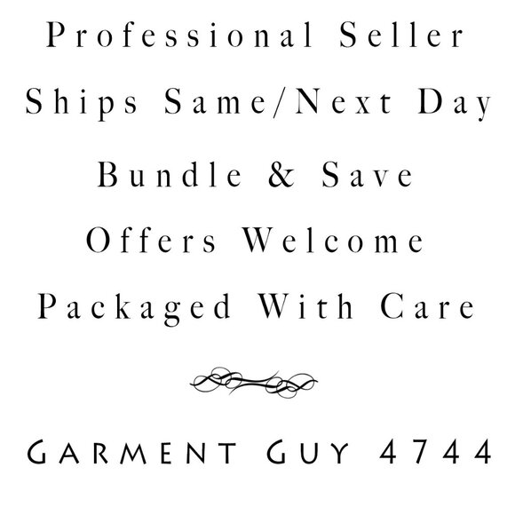 Elegant Faux‎ Gold Necklace with Faux Gemstones And Faux Diamond Accents - Picture 9 of 10